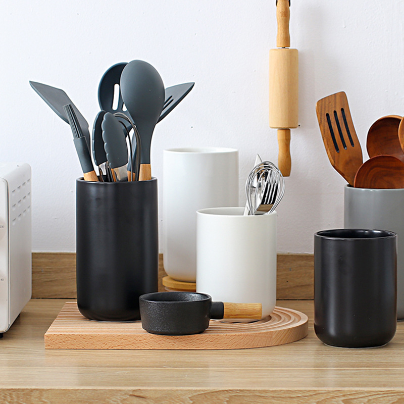 Kitchen Gadgets Under 100 - Tabung Penyimpanan Keramik Tempat Perkakas Dapur