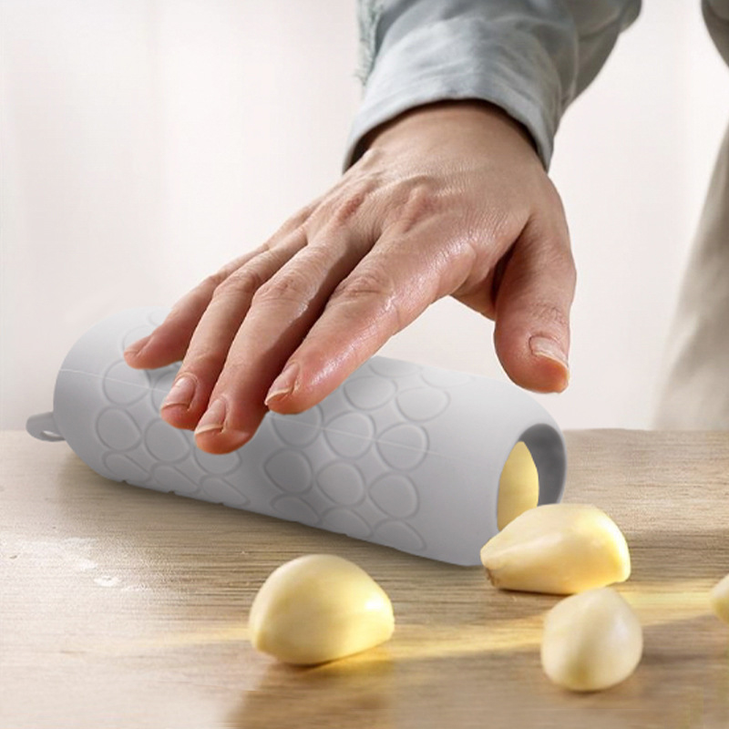 Kitchen Gadgets Youtube - Tabung Pengupas Bawang Putih Silikon, Pengupas