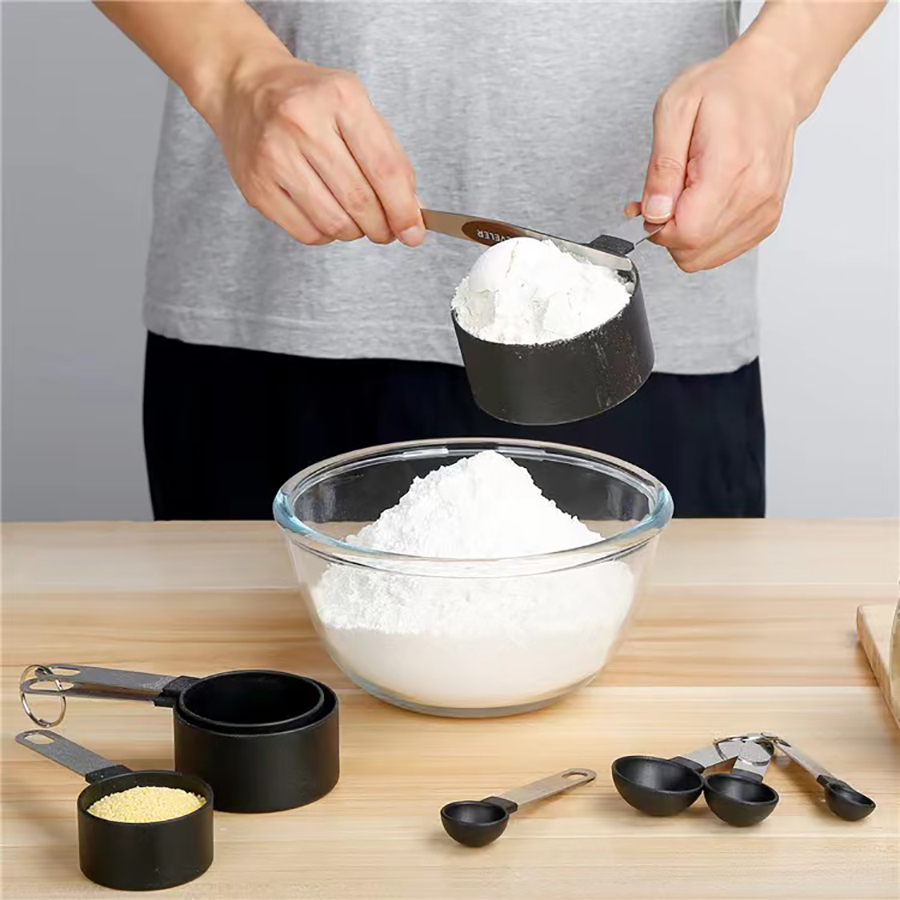 Set gelas ukur plastik, Sendok - Kitchen Gadgets For Seniors ulasan dan harga